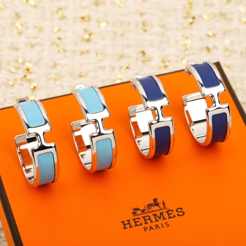 H**me5 bracelets